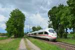 406 085 rauscht in Kürze durch Boisheim gen Venlo.

Boisheim 02.05.2020