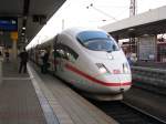 Ein ICE9552 von Frankfurt(Main)Hbf nach Paris Est.Am 23.02.08 beim Fahrtrichtungswechsel in Mannheim Hbf.