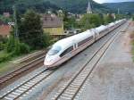 406 084 (Forbach Lorraine) fhrt als ICE 9555 Paris Est - Frankfurt (Main) am 29.08.2011 bei Lambrecht in richtung Neustadt (Weinstrae)