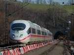 Auf dem Weg nach Aachen fhrt ICE 406 002-6 am 09.03.2012 auf der KBS 480 an der Baustelle in Eilendorf vorbei.