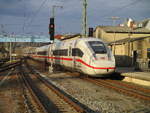 Ausfahrender 6812 202 nach Binz,am 01.Mai 2021,aus Bergen/Rügen.