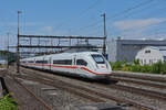 ICE 4 0812 083-5 durchfährt den Bahnhof Rupperswil.