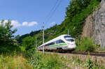 411 017  Erlangen  als ICE 91 (Hamburg-Altona - Wien Hbf) bei Ingling, 22.07.2020