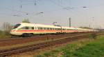 DB 411 012-8  Freie und Hansestadt Hamburg  + 415 020-7  Gotha  als ICE 1609 von Rostock Hbf nach Mnchen Hbf, in Naumburg (S); 20.04.2011