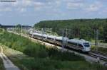 Tz 1173 der ICE-T Flotte mit einem unbekannten ICE auf der Fahrt von Nrnberg nach Mnchen kurz vor Allersberg (Rothsee), 02.08.2011