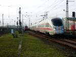 Am 31.10.2014 wurden etliche ICE´s durch Stendal Umgeleitet.Hier sehen wir den ICE 411 055/571&411 032/532 (ICE 1713)in Stendal.