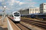 Nachschuss auf 411 573-9  Halle (Saale) , als dieser am 24.06.2014 in Regensburg Hbf einfuhr.