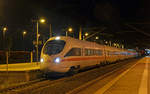 Diese beiden als ICE 1515/1715 verkehrenden ICE-T der BR 411 erreichten am Abend des 27.11.16 auf dem Weg von Hamburg und Binz nach München den Bahnhof Bitterfeld.