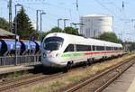 Premiere - sah aus wie immer, war aber neu - ICE 1098 von Stuttgart nach Binz auf Rügen am 31.07.2020 - 14:30 Uhr ohne Halt durch den Bf Anklam - 415 024  Hansestadt Rostock .