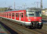 420 183-6 auf der S9 nach Bottrop Hbf, verlsst Essen-West am 31.10.2007