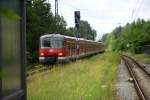 420 183-6 bei der Einfahrt in Seefeld-H. (2002)