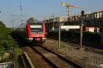 422 536-3 fährt gerade in Korschenbroich ein, am Sonntagnachmittag auf dem Weg nach Mönchengladbach als S8.