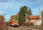 BR 423 als S3 Backnang - Stuttgart-Vaihingen am 02.11.2003 zwischen Maubach und Nellmersbach.