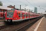 Nachschuss am 16.04.2017 auf 423 901-8, als dieser zusammen mit 423 931-5 als S3 nach Bad Soden einen Zwischenhalt in Frankfurt (main) Süd einlegten.