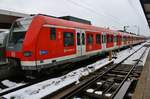 423 108-0 und 423 689-9 stehen am 7.1.2019 als S1 von München Hauptbahnhof nach München Flughafen Terminal im Startbahnhof bereit.