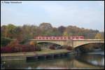 Ein 423er auf der Rosensteinbrcke ber den Neckar am 28.10.07 in Stuttgart.