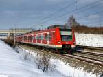 Der 423 163 am 03.01.2011 unterwegs bei Hebertshausen.