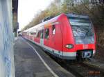 423 018 mit zwei weiteren 423 in Backnang.