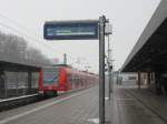 Bei frchtelichem Schnee machte sich eine aus Kirchheim(Teck) ausfahrende S1 (Langzug)nach Herrenberg auf den Weg.