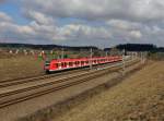 Der 423 171 als S 2 nach Erding am 07.04.2015 unterwegs bei Hebertshausen.