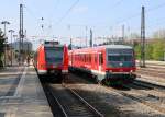 Generationen-Treff am Heimeranplatz: 423 734-3 als S Bahn nach Pasing trifft auf 628 629 mit 628 567 nach Wasserburg.