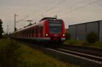 Ein S11 Triebzug nach Bergisch Gladbach bei Allerheiligen nach Nievenheim fahrend.