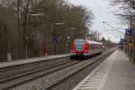 Am 21.02.16 wurde 423 108-0 als S2 nach Markt Schwaben beim Halt in Poing fotografiert.