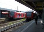 425 128-6 als RB73 Saarbrcken-Trkismhle (links) und 425 088-2 als RB71 Saarbrcken-Trier am 10.06.07 in Saarbrcken Hbf