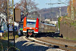 425 093-2 RE8 nach Koblenz durch Königswinter - 04.12.2019