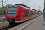 425 305-0 als RB RS21 / RB 17331 von Ulm nach Biberach (Ri) Sd am 05.05.2022 in Biberach (Ri).