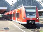 425 215 verlsst Karlsruhe Hbf als S3 (25.08.2007)