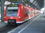 425 238 ist eben in Karlsruhe Hbf eingetroffen (25.08.2007)