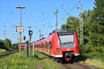 Nachschuss auf 425 102 als RB27 nach Mönchengladbach Hbf bei der Ausfahrt in Rheydt Odenkirchen in Richtung Rheydt Hbf.

Rheydt Odenkirchen 08.09.2023