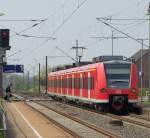 425 077/577 bei der Ausfahrt von Lindern als RB33(11067) in Richtung Aachen am 22.04.08