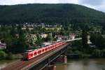 Zwei 425 sind am 14.06.08 auf der lngsten S-Bahnstrecke Deutschlands, der S1 der S-Bahn Rhein Neckar unterwegs.