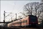 425 572/072 und 425 024/524 erreichen als RB42 (RB 20240)  HAARD-Bahn  den Bahnhof Haltern am See.