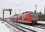 425 008-0 als Regionalbahn nach Schnebeck-Salzelmen ber Magdeburg Hbf.