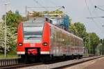 425 036-1 als RB11071 aus Duisburg nach Aachen bei der Ausfahrt in Geilenkirchen, 16.5.10