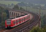 425 655-8 als S5 aus Paderborn nach Hannover Flughafen kurz vor Altenbeken, 13.8.10