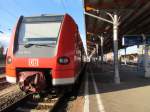 BR 425-012-2 im Bahnhof von Stendal auf dem Weg nach Salzwedel am 12.02.2011