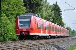 425 103-9 RB48 durch Bonn kurz vor`m Hauptbahnhof - 06.05.2011