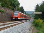 425 218/718 und 425 222/722 fahren als S1 Osterburken - Homburg (Saar) am 29.08.2011 bei Lambrecht in richtung Kaiserslautern