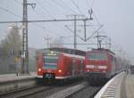 425 320 und 111 131 in Lehrte am 06.November 2011.