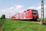 Auf Betriebsfahrt ist hier der 425 600-4 bei Allerheiligen in Richtung Kln unterwegs am Freitag den 4.5.2012