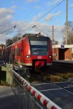 Nach mehr als 45 Minuten stillstand, ist der 425 033-8 wieder Fahrtchtig und setzt seinen Weg nach Koblenz fort.