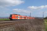 425 259 der S-Bahn RheinNeckar erreicht in wenigen Minuten den Bahnhof Mannheim-Friedrichsfeld Süd.