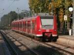 425 036 stand am 27.8 als RB33 in Anrath und fährt gleich weiter in Richtung Mönchengladbach voher kommt er noch durch Viersen.