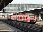DB Regio 425 305-0 am 22.11.14 in Heidelberg Hbf 