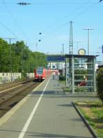 Am 02.08.2015 fährt hier 425 093-2 als RB nach Gruiten in Köln Süd ein.