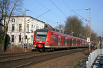 Vom P+R-Parkplatz der Station Stommeln wurden 425 097 + 425 105 auf ihrem Weg in Richtung Köln abgelichtet.